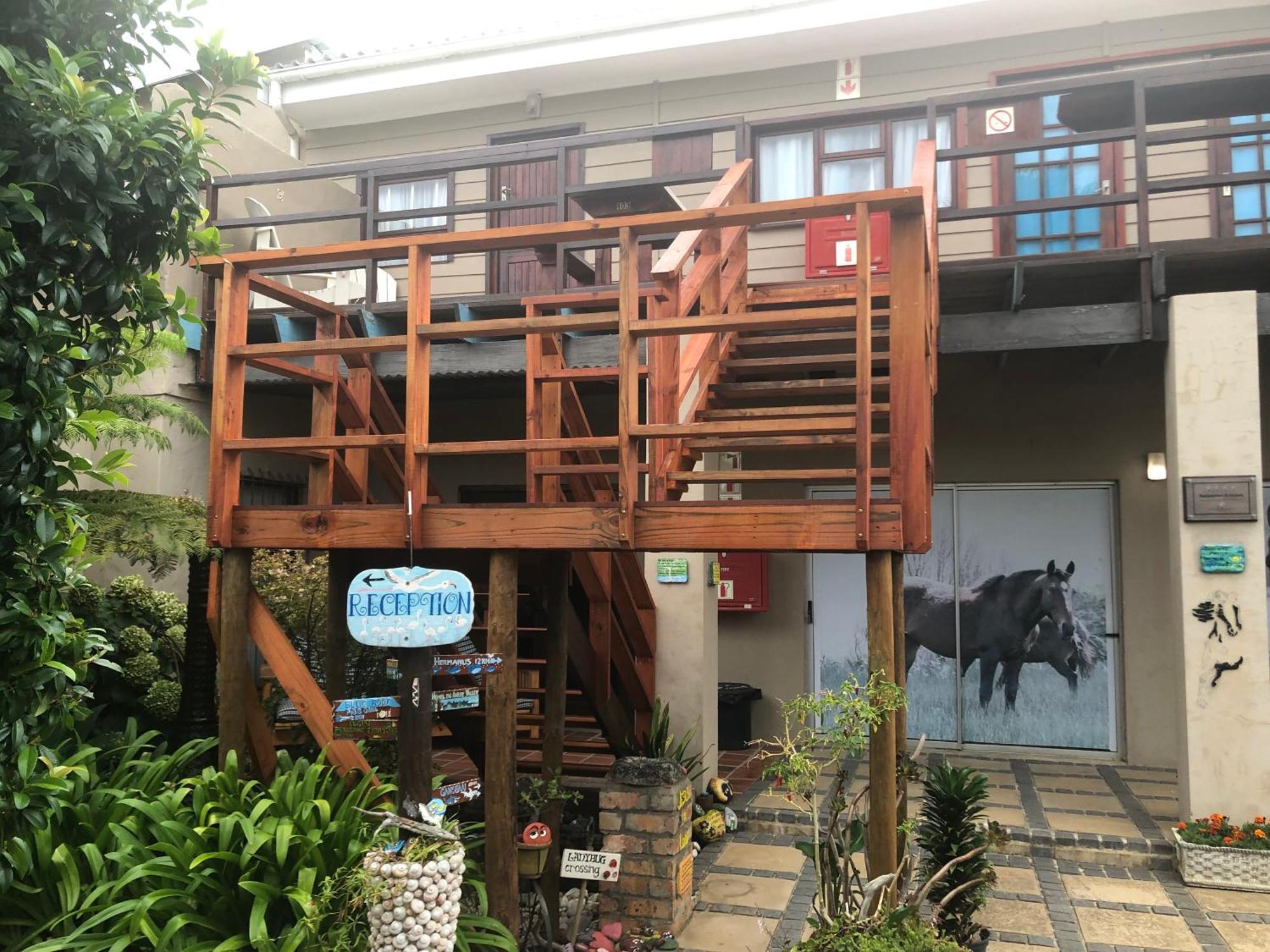 Fisherhaven Travellers Lodge Hermanus Exterior photo
